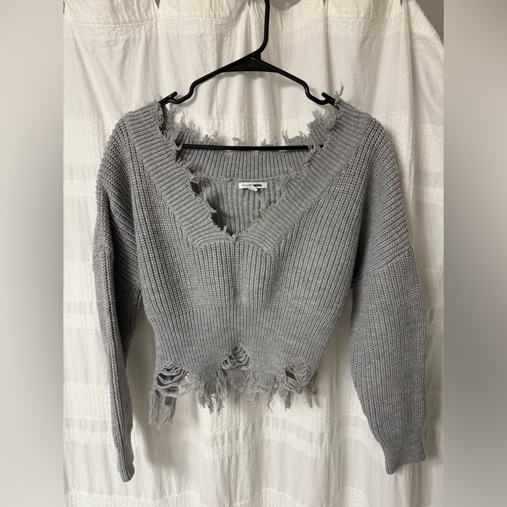 Off the shoulder sweater | fashion nova | worn twice